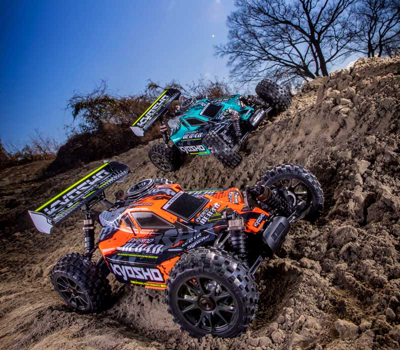 1/8バギー入門の決定版！ 1/8 SCALE .21 ENGINE POWERED 4WD RACING BUGGY readyset インファーノ NEO 4.0 カラータイプ1