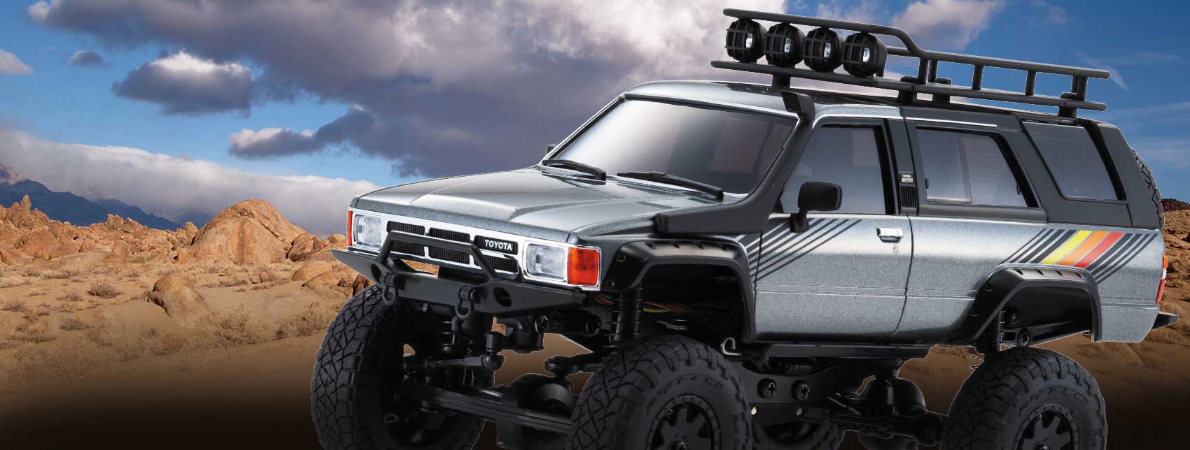 見た目がよりワイルドになった アクセサリー付Ver. MINI-Z 4x4 readyset トヨタ 4ランナー (ハイラックスサーフ) アクセサリーパーツ付