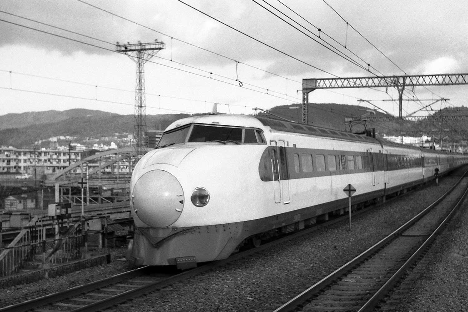 京商 リビングトレイン 東海道新幹線N700S ﾘﾋﾞﾝｸﾞTﾄｳｶｲﾄﾞｳｼﾝｶﾝｾﾝN700S [ﾘﾋﾞﾝｸﾞTﾄｳｶｲﾄﾞｳｼﾝｶﾝｾﾝN700S]